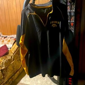 Iowa Hawkeyes pull over